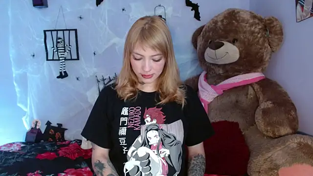 Snapshot of Himiiko_toga chatting on October 11, 6:53 pm Himiiko toga online show from October 11, 6:53 pm