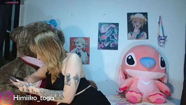 Himiiko toga online show from December 21, 12:57 am