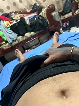 Snapshot of Santiago_hot19 chatting on October 29, 4:33 am Santiago hot19 online show from October 29, 4:33 am