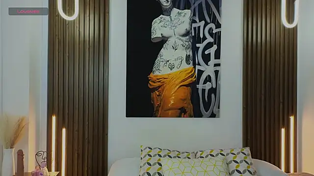 Kitty Bombon online show from November 22, 8:40 pm