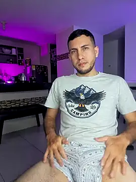 Alessfuck friends online show from October 7, 5:19 am