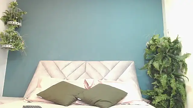 PaulinaColeman online show from November 1, 3:39 pm