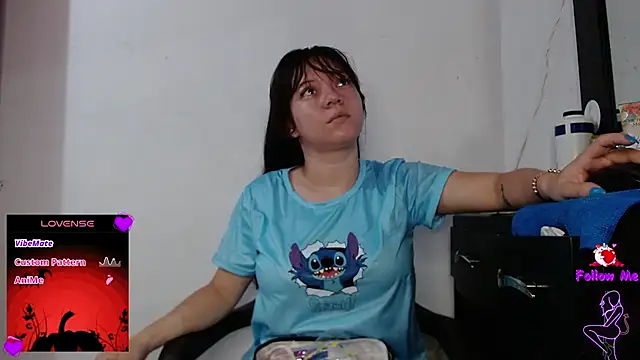 Snapshot of Damara_Rolands- chatting on October 25, 6:19 pm Damara Rolands- online show from October 25, 6:19 pm