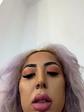 zara bellexx online show from February 17, 4:37 pm