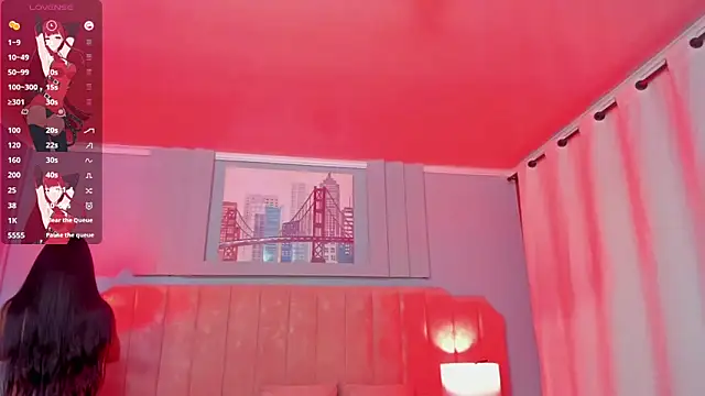 allisonpariss online show from February 14, 10:48 am