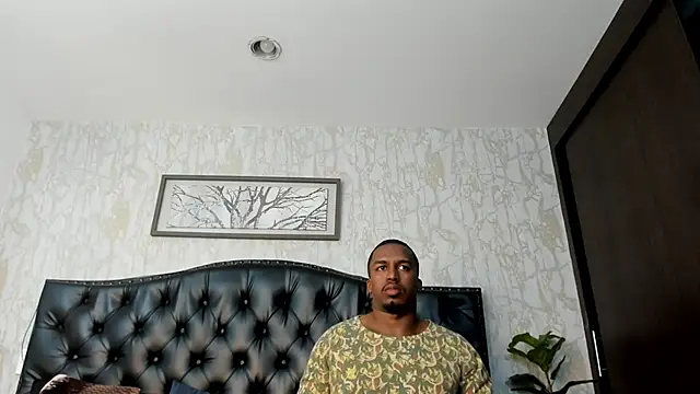 Snapshot of DenzelRios chatting on April 30, 3:46 am DenzelRios online show from April 30, 3:46 am