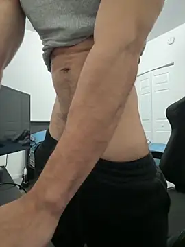 Snapshot of afterpartybtw chatting on November 18, 5:33 am afterpartybtw online show from November 18, 5:33 am