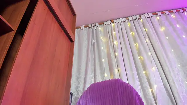 Snapshot of Lilith_salvatoree chatting on July 11, 1:39 am Lilith salvatoree online show from July 11, 1:39 am