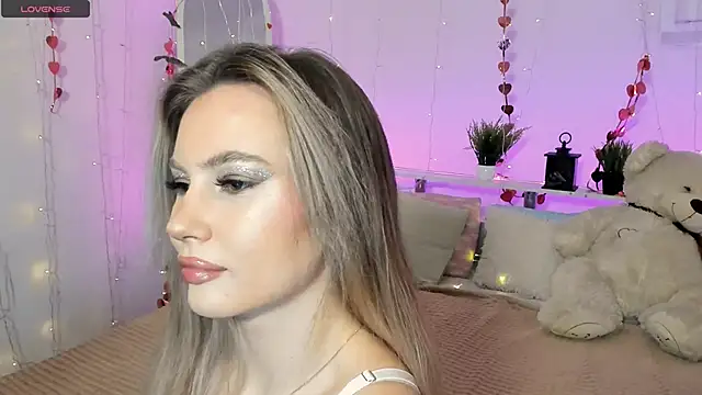  BellaClark online show from November 16, 8:24 pm