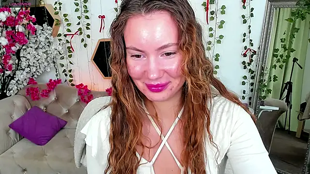  BellaClark online show from March 28, 8:21 pm