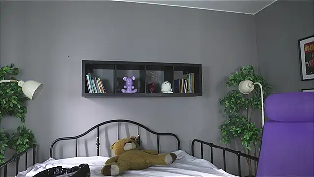 Snapshot of Bayonetta_doll chatting on December 4, 12:37 pm Bayonetta doll online show from December 4, 12:37 pm