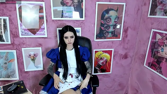 Bayonetta doll online show from October 28, 4:28 pm