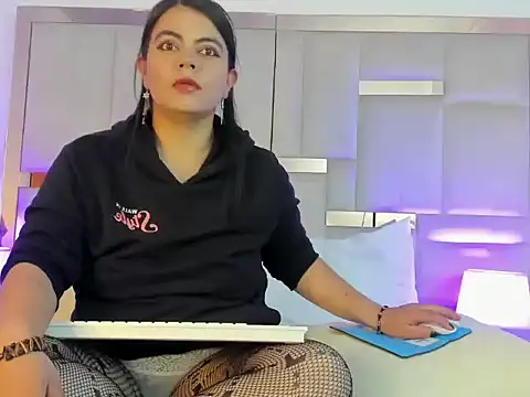 DayanaNaughty online show from October 24, 4:00 am