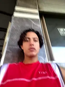Snapshot of Megallou7 chatting on October 7, 4:41 pm Megallou7 online show from October 7, 4:41 pm