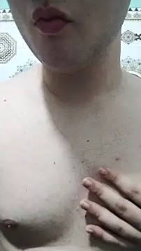 emilia6565 online show from November 16, 7:07 pm