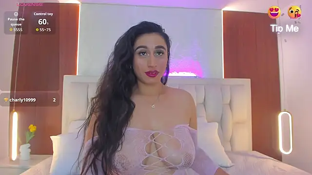 Snapshot of Amara18__ chatting on July 2, 8:04 pm Amara18 online show from July 2, 8:04 pm