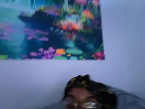 Snapshot of twerkaholic120 chatting on October 23, 3:49 am twerkaholic120 online show from October 23, 3:49 am