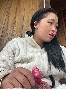 miemie-xx online show from December 5, 1:38 am