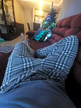 Merlin2310 online show from December 2, 5:36 pm