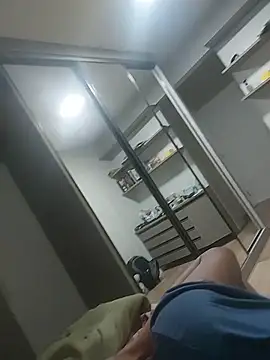 Merlin2310 online show from March 12, 3:12 am