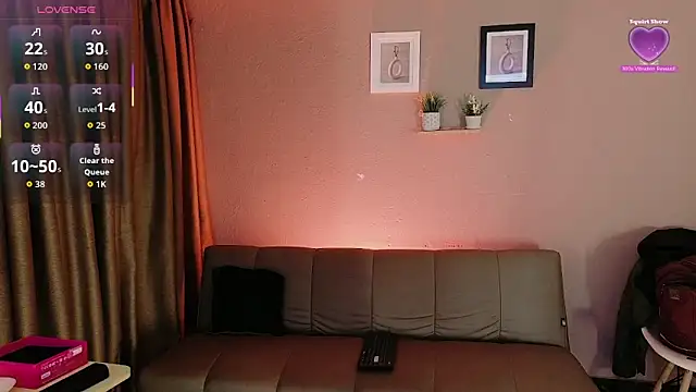 ZahraMilf online show from February 19, 7:22 pm