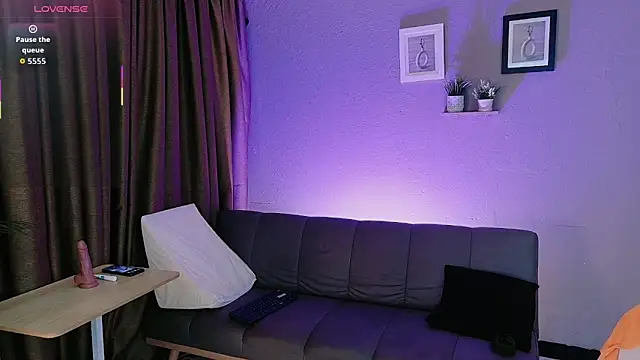 ZahraMilf online show from January 31, 9:02 pm