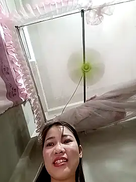 ladzy sexy online show from April 15, 6:01 pm