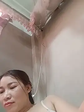ladzy sexy online show from June 15, 5:07 am