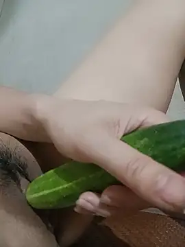 ladzy sexy online show from June 17, 10:30 pm