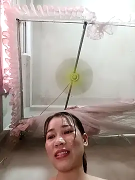 ladzy sexy online show from April 12, 7:44 am