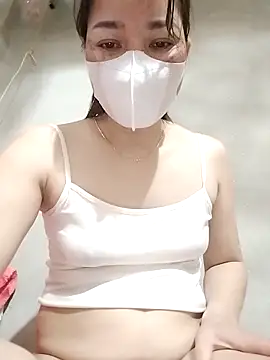 Snapshot of ladzy_sexy chatting on October 25, 8:09 pm ladzy sexy online show from October 25, 8:09 pm