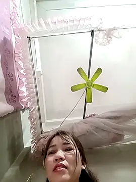 ladzy sexy online show from March 11, 4:01 pm