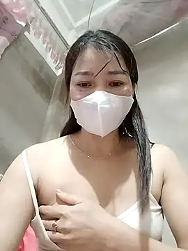 Snapshot of ladzy_sexy chatting on November 10, 8:25 pm ladzy sexy online show from November 10, 8:25 pm