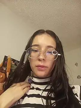 Brugmansia  online show from April 5, 5:25 am