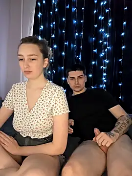 Sweet Little Lie online show from November 27, 3:07 am