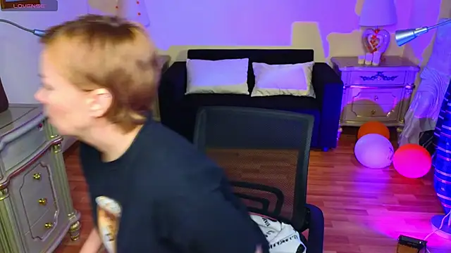 Viola Rayden online show from November 16, 6:29 am