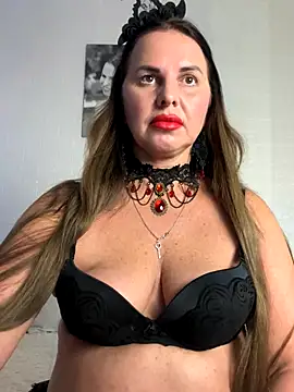 MIRAA LUV online show from October 31, 3:52 pm