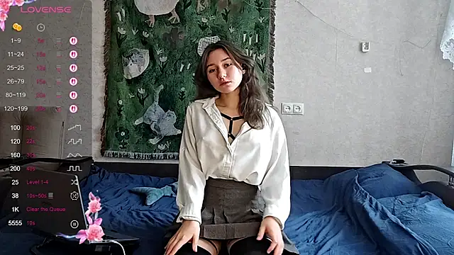 MiaLovelyOne online show from February 9, 11:52 am