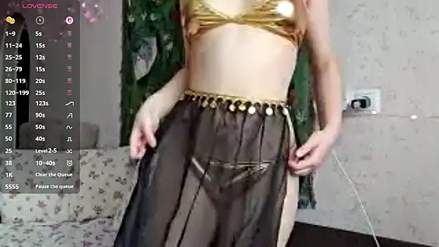 MiaLovelyOne online show from April 3, 8:21 am