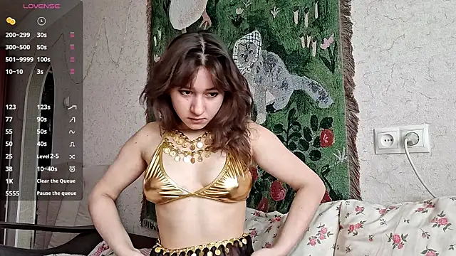 MiaLovelyOne online show from April 4, 7:26 am