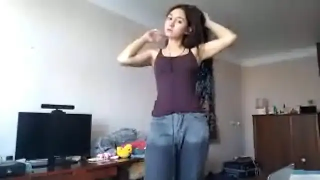 Snapshot of MiaLovelyOne chatting on October 27, 8:26 am MiaLovelyOne online show from October 27, 8:26 am