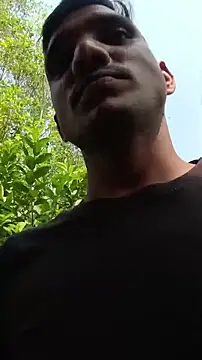 Snapshot of BiggerDickGuy chatting on October 23, 4:55 am BiggerDickGuy online show from October 23, 4:55 am