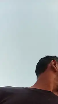 Snapshot of BiggerDickGuy chatting on November 8, 11:36 am BiggerDickGuy online show from November 8, 11:36 am