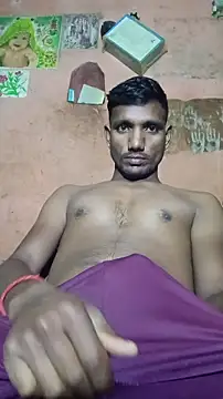 Snapshot of BiggerDickGuy chatting on November 27, 4:46 am BiggerDickGuy online show from November 27, 4:46 am