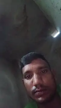 Snapshot of BiggerDickGuy chatting on October 29, 12:53 am BiggerDickGuy online show from October 29, 12:53 am