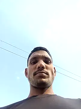 Snapshot of BiggerDickGuy chatting on October 8, 9:55 am BiggerDickGuy online show from October 8, 9:55 am