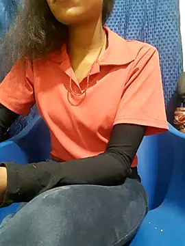 Snapshot of Mahi677 chatting on November 23, 5:17 am Mahi677 online show from November 23, 5:17 am