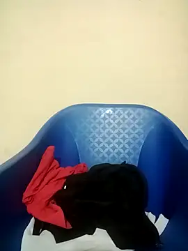 Snapshot of Mahi677 chatting on December 2, 3:52 am Mahi677 online show from December 2, 3:52 am