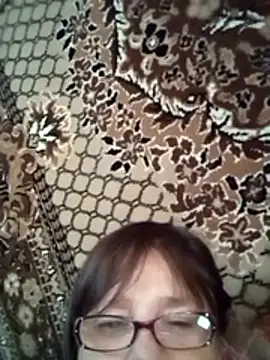 Snapshot of MilaCold5443 chatting on May 16, 10:36 am MilaCold5443 online show from May 16, 10:36 am