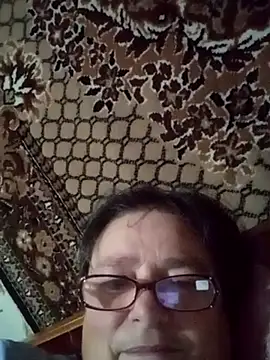 Snapshot of MilaCold5443 chatting on December 3, 6:18 pm MilaCold5443 online show from December 3, 6:18 pm